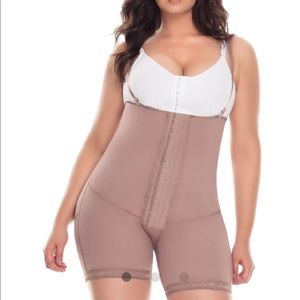 NWT High Compression authentic Colombian Fajas